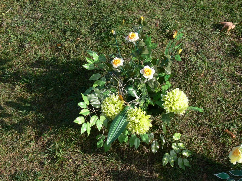 Pomniki / Nagrobki