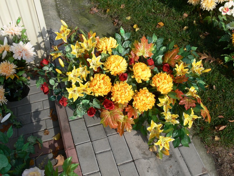 Pomniki / Nagrobki